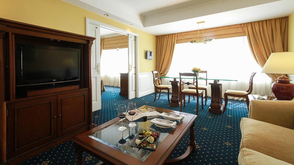 Emperador Hotel Буэнос-Айрес Экстерьер фото